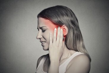 귀가 울리는 원인과 자연 치료법