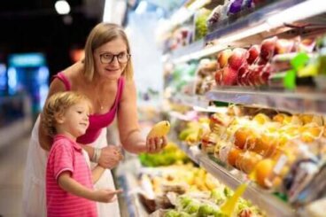 어린이의 여름철 영양 섭취를 위한 비결 7가지